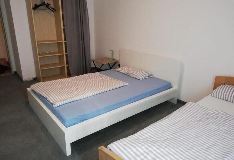 آپارتمان 1 خوابه با بالکن, Apartmenthaus Home24