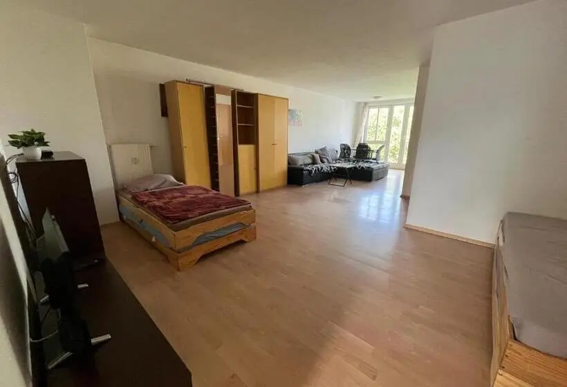 اتاق استاندارد چهارنفره با بالکن, Apartmenthaus Home24