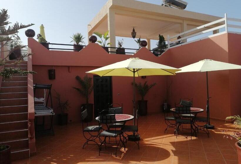 Апартаменты 1 Спальня, Itrane Guest House