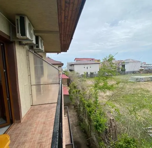 Cameră Standard cu Balcon, Kherim