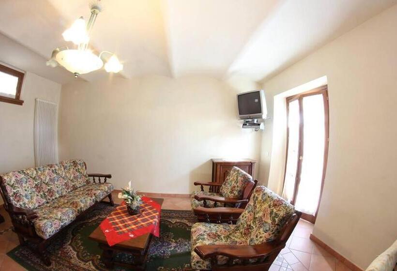 شقة غرفة واحدة مطلة على حمام السباحة, Residence Il Vigneto