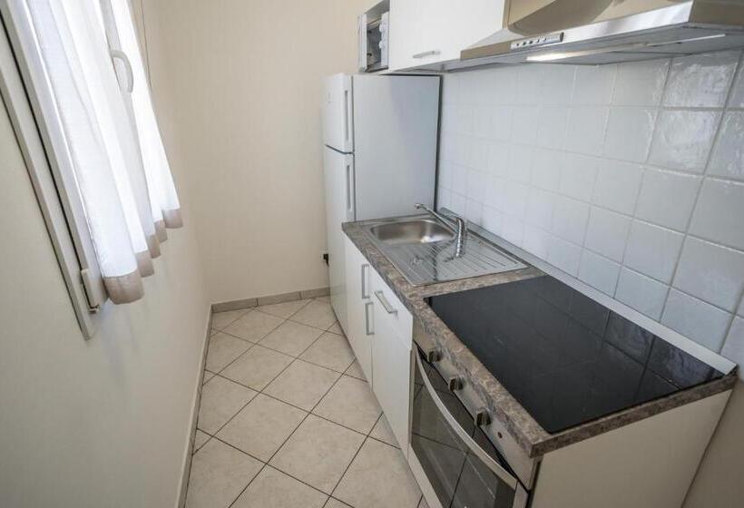 استودیو استاندارد با تراس, Rimini Bay Suites & Residence