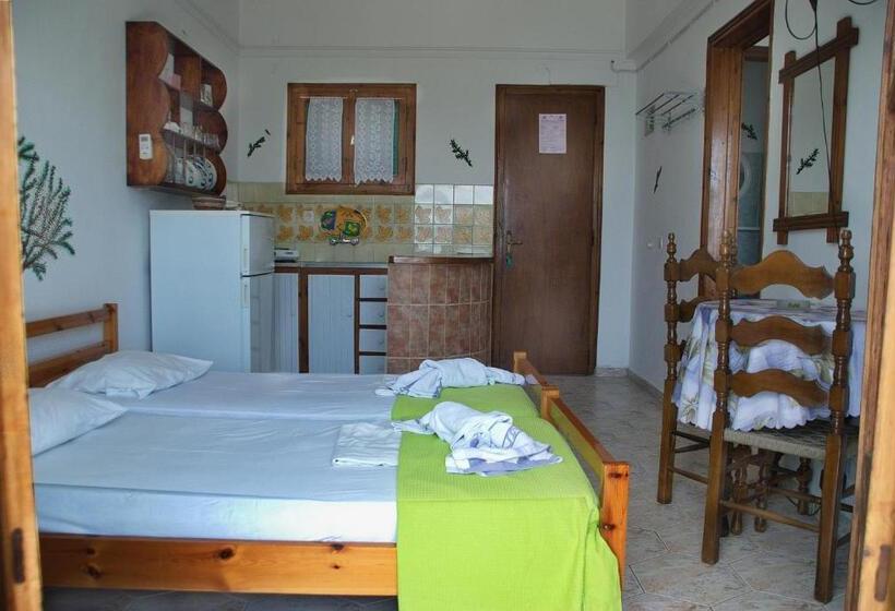 家族用アパートメント, Azalea