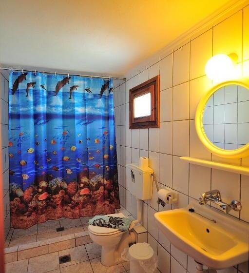 スタンダードルーム, Azalea