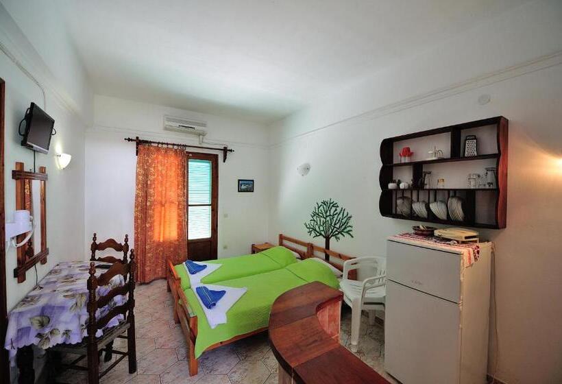 スタンダードスタジオ, Azalea