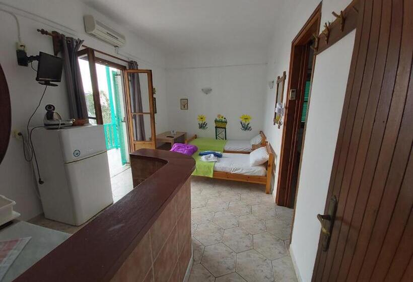 家族用アパートメント, Azalea