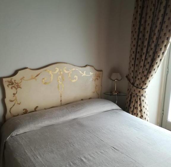 Номер Стандарт Трехместный, B&b Art