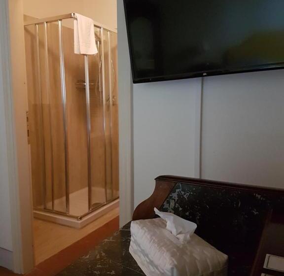 חדר סטנדרט, B&b Art