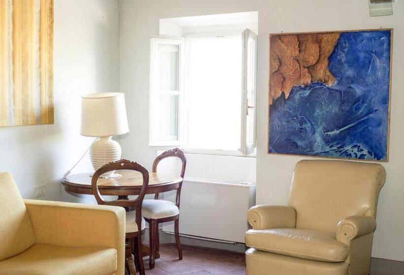 דירת חדר, B&b Art