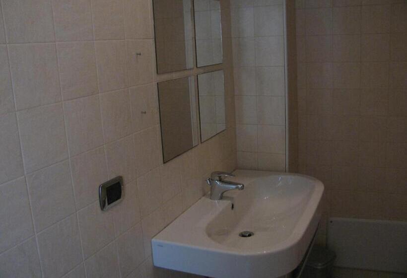 اتاق استاندارد, Casa Marina Guesthouse Cagliari