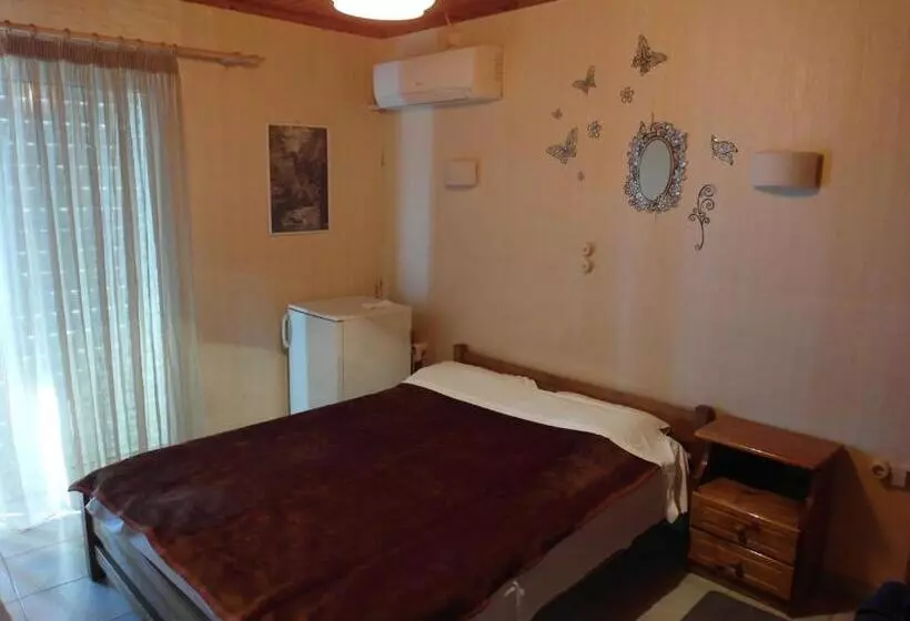 اتاق استاندارد, Alexandrion