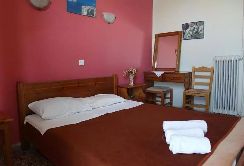 اتاق استاندارد یک نفره, Alexandrion