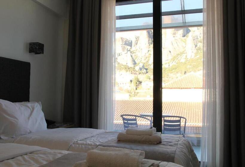 スタンダードシングルルーム, Alexiou