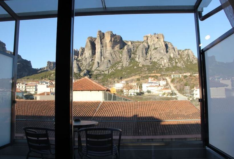 חדר סטנדרט, Alexiou