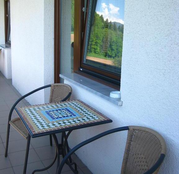 اتاق استاندارد با بالکن, Apartments Rooms Kocijancic