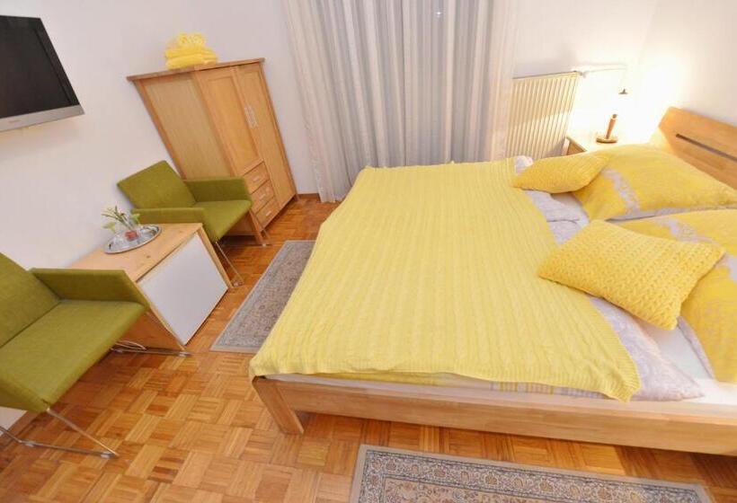 اتاق استاندارد با بالکن, Apartments Rooms Kocijancic
