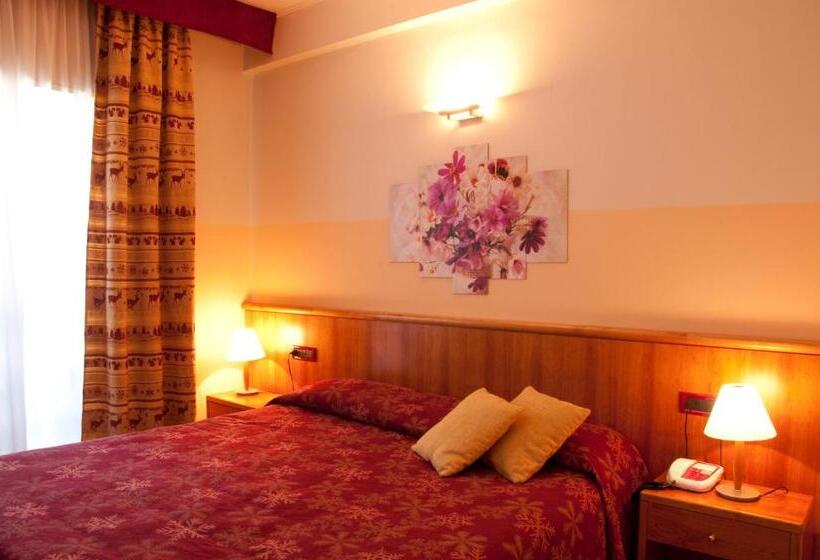 컴포트 싱글 룸, Cipriani Park