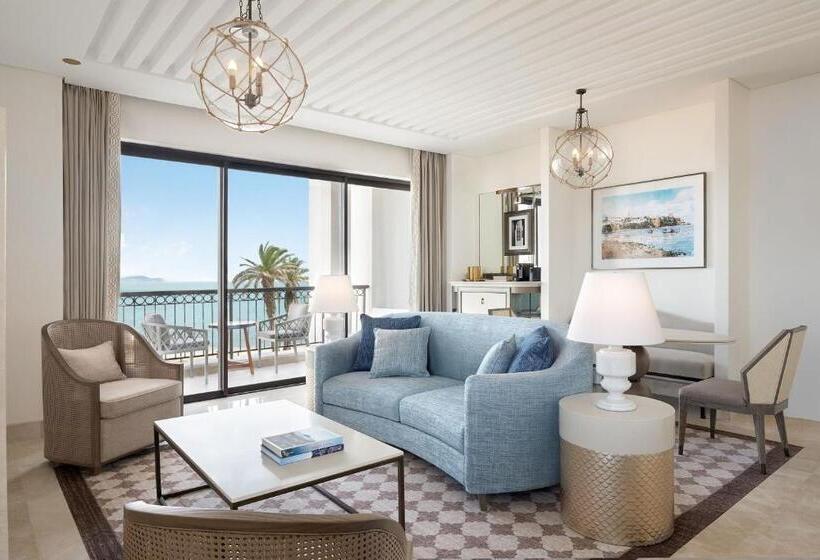 带大床的复式套间, The St. Regis La Bahia Blanca Resort   Tamuda Bay