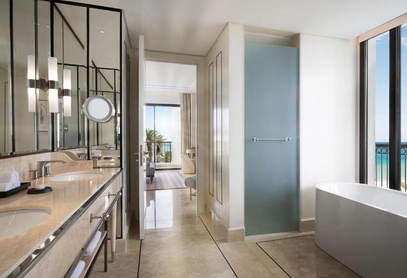 带大床的复式套间, The St. Regis La Bahia Blanca Resort   Tamuda Bay