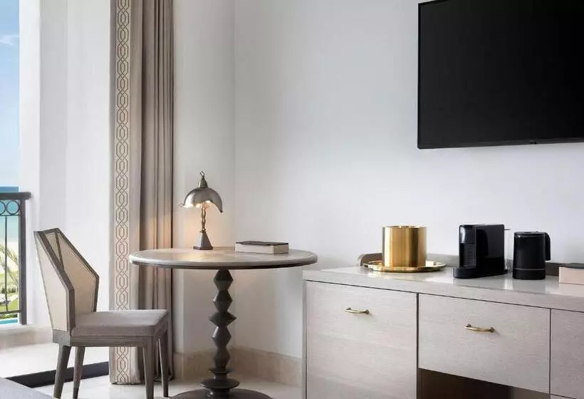 اتاق لوکس با چشم‌انداز دریا, The St. Regis La Bahia Blanca Resort   Tamuda Bay