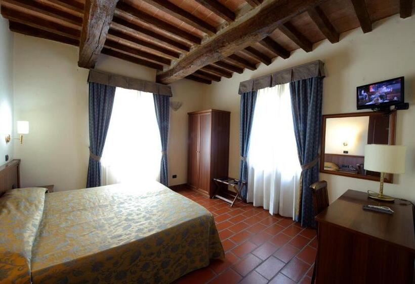 חדר סטנדרט לשלושה, Corte Degli Estensi