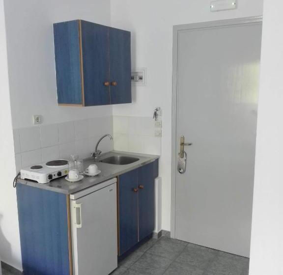 Studio Standard avec Balcon, Finikas Santorini