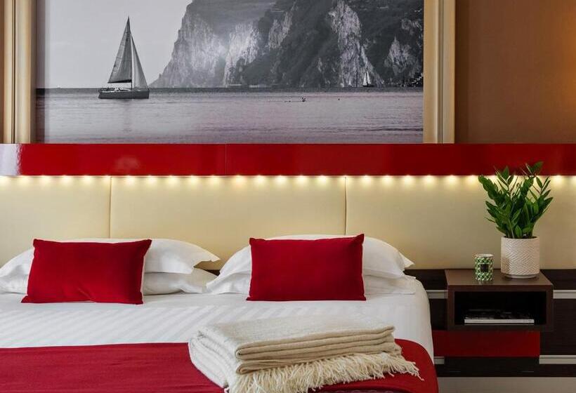 패밀리 룸, Kairos Garda