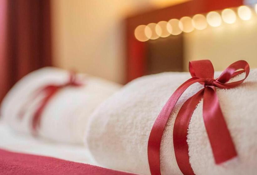 패밀리 룸, Kairos Garda