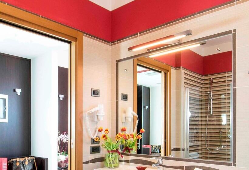 패밀리 룸, Kairos Garda