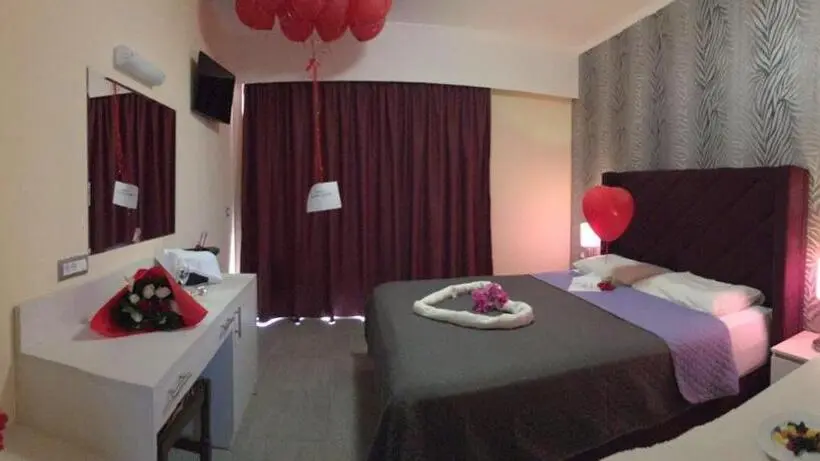 Chambre Supérieure, Kalithea