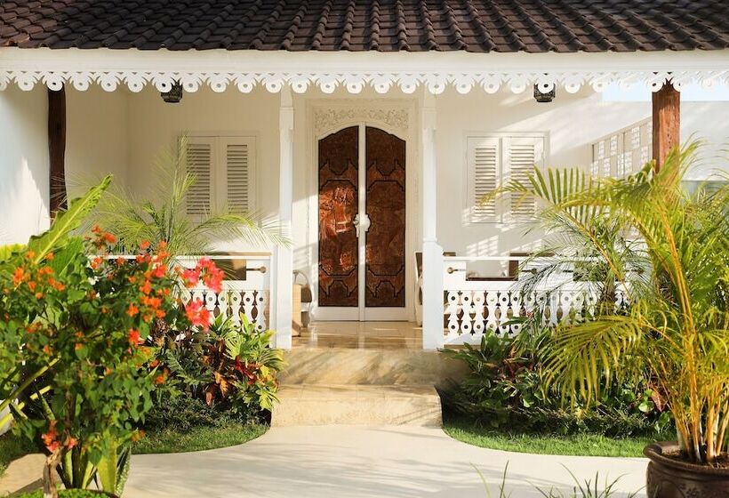 Havuzlu 3 Yatak Odalı Villa, Puri Tempo Doeloe