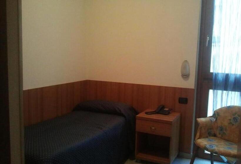 Одноместный Номер Basic, Rezia