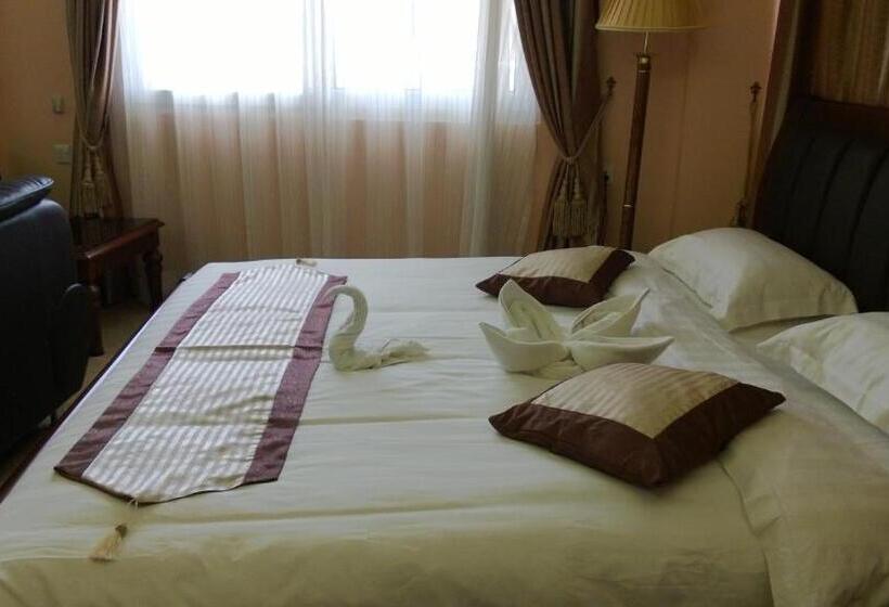 سوییت, Seven Wonders Hotel   Petra