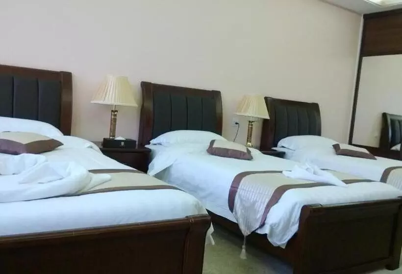 اتاق استاندارد سه نفره, Seven Wonders Hotel   Petra