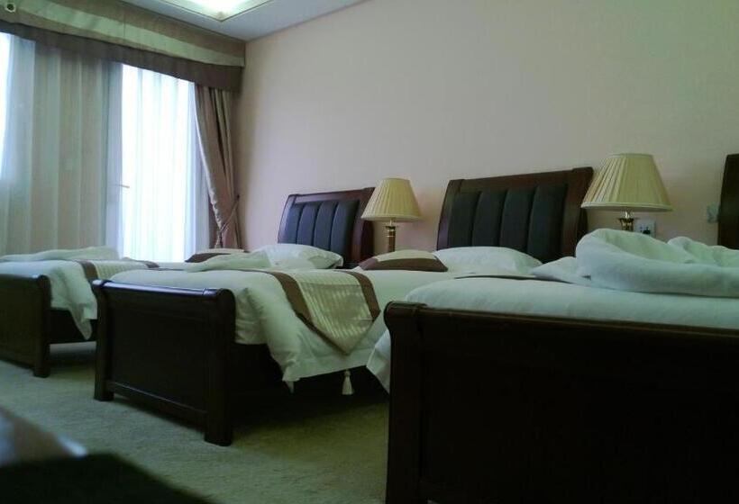 اتاق استاندارد سه نفره, Seven Wonders Hotel   Petra