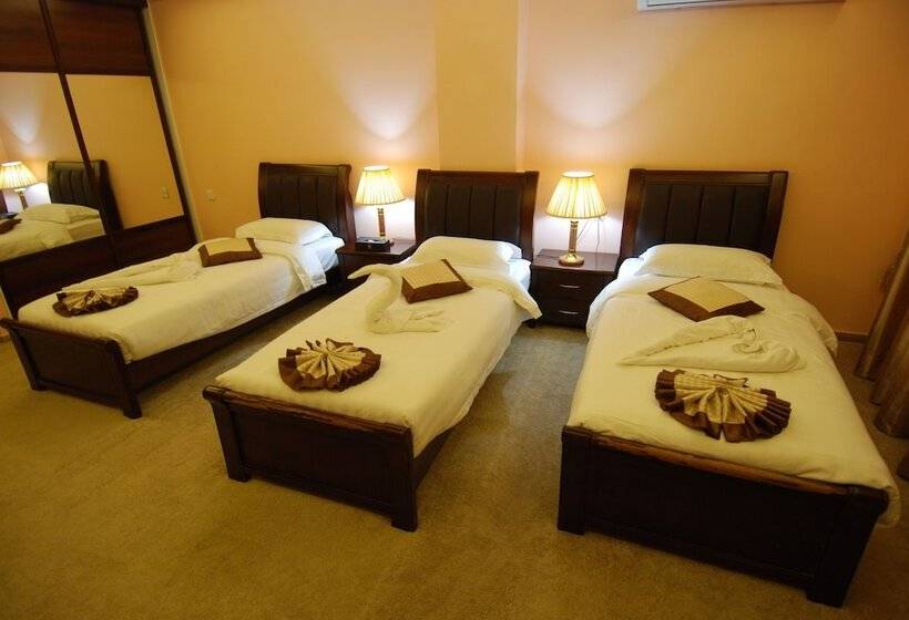 اتاق استاندارد سه نفره, Seven Wonders Hotel   Petra