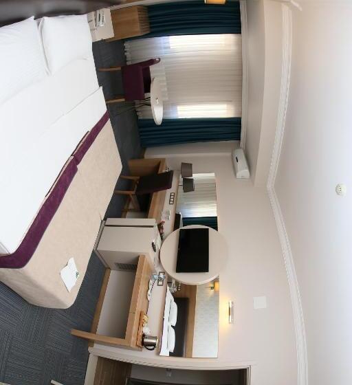 ファミリールーム, Spilos