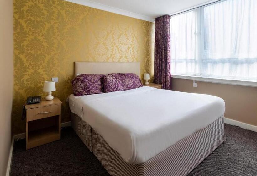 스탠다드 룸, Stuart