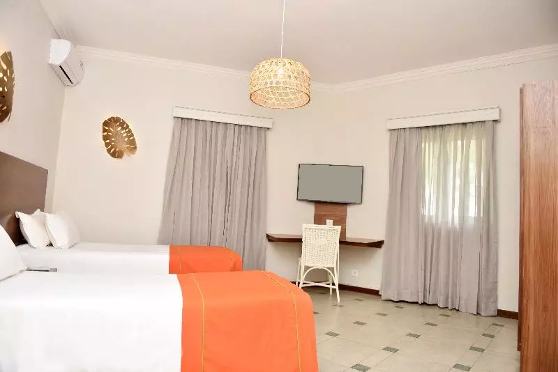 اتاق خانوادگی, Tarisa Resort & Spa