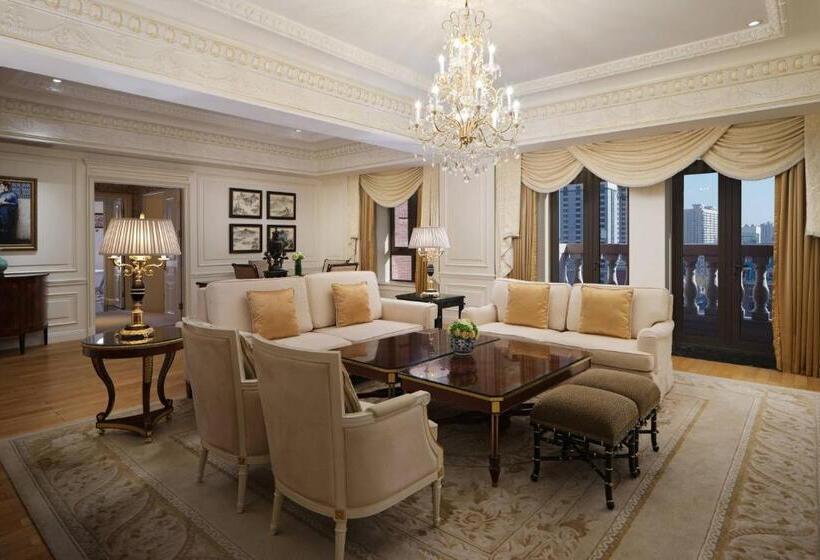 סוויטת קלאב, The Ritzcarlton, Tianjin