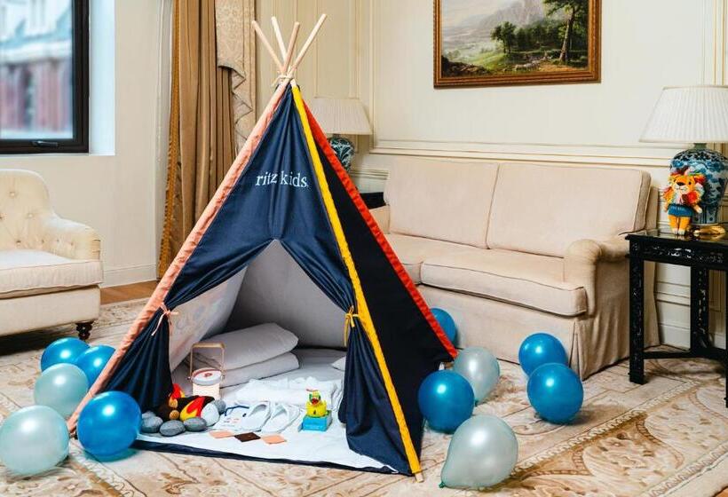 סוויטת קלאב, The Ritzcarlton, Tianjin