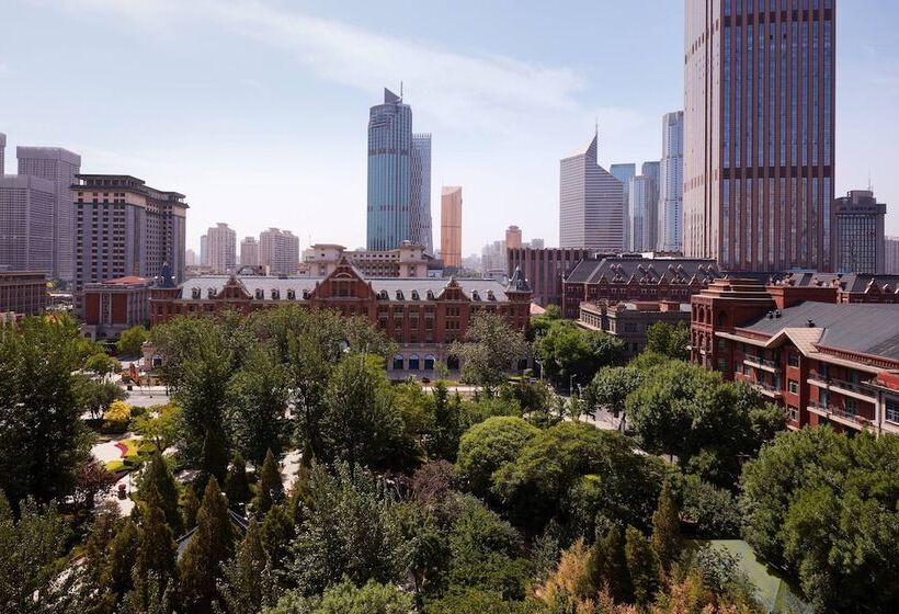 סוויטת קלאב, The Ritzcarlton, Tianjin