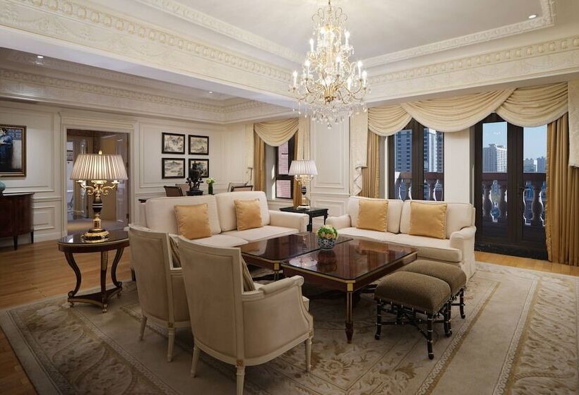 Люкс Клуб, The Ritzcarlton, Tianjin
