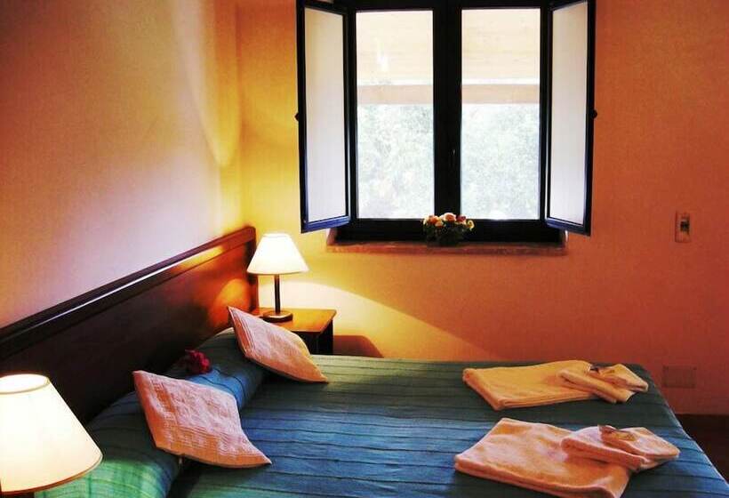 غرفة قياسية ثلاثية, Il Casale Delle Arance