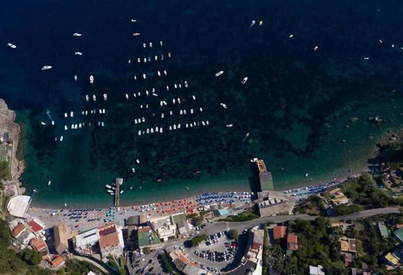 דירת חדר נוף לבריכה, Olga's Relais