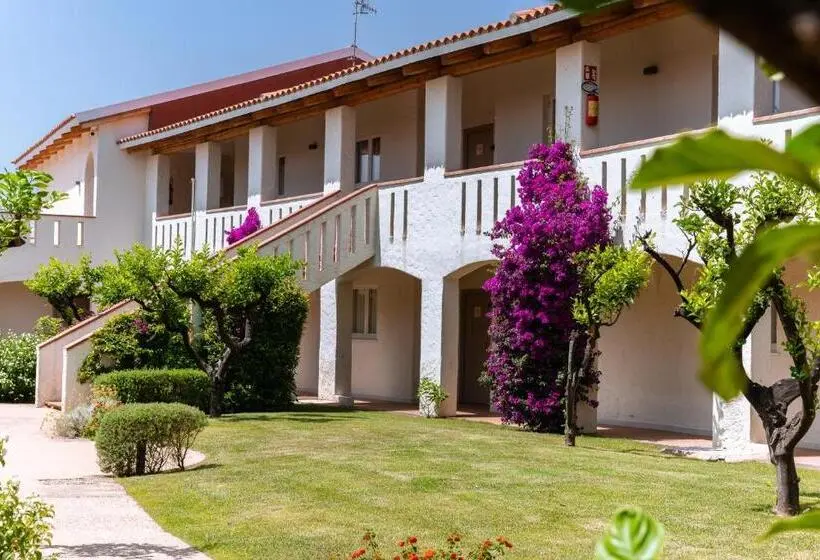 اتاق استاندارد سه نفره, Club Esse Cala Bitta