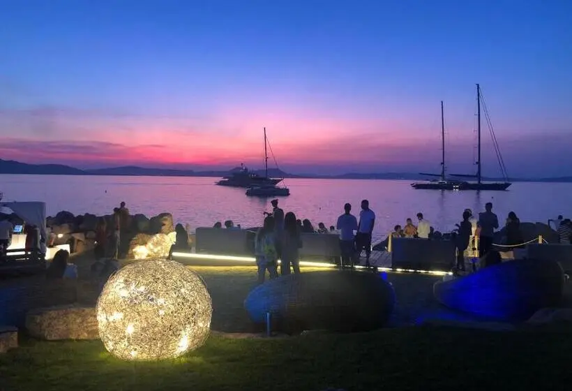 اتاق سوپریور چهار تخته, Club Esse Cala Bitta