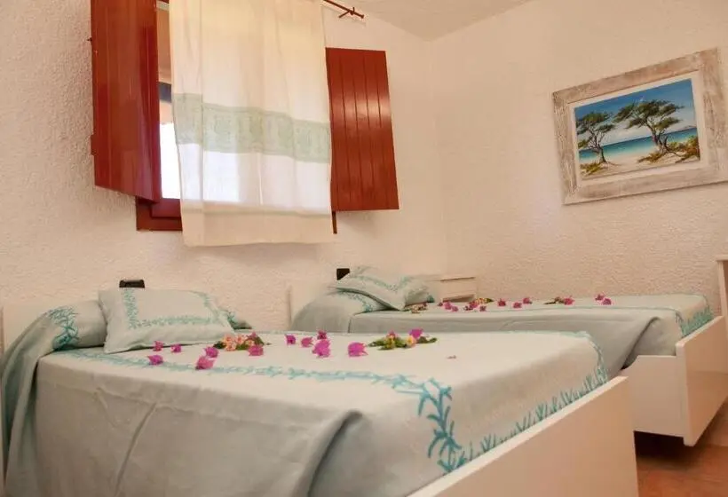 اتاق استاندارد چهار تخته, Club Esse Cala Bitta