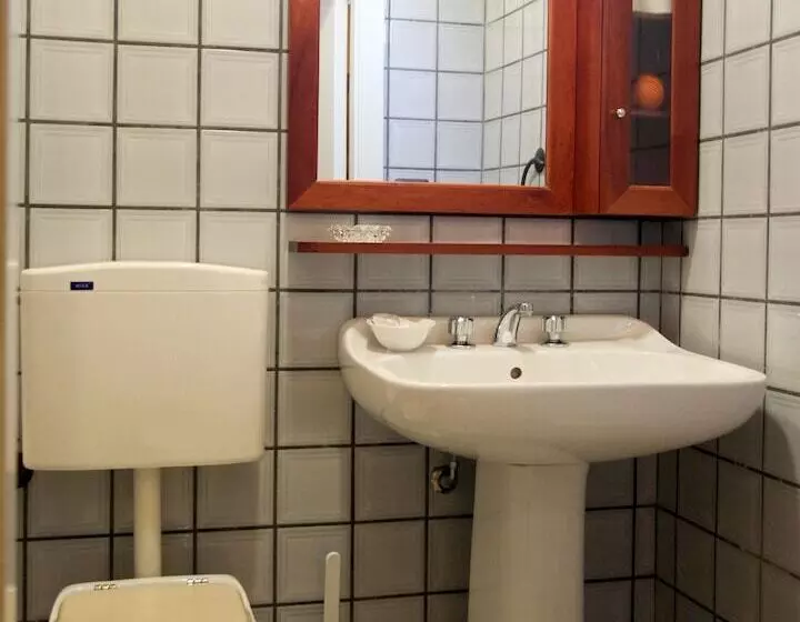 スタンダード４人部屋, Villa Elisabetta