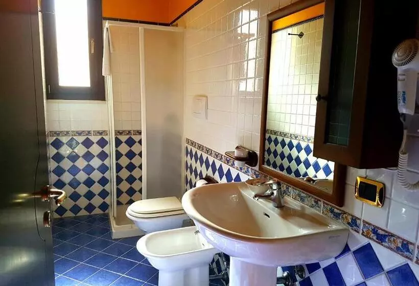 エコノミールーム, Villa Elisabetta